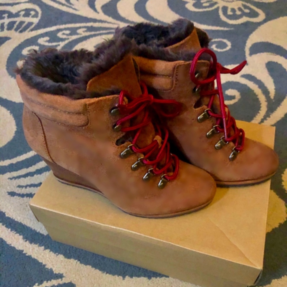 Dr. Scholl’s Izetta Ankle Boots